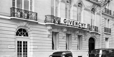 hubert de givenchy maison|hubert de Givenchy collection.